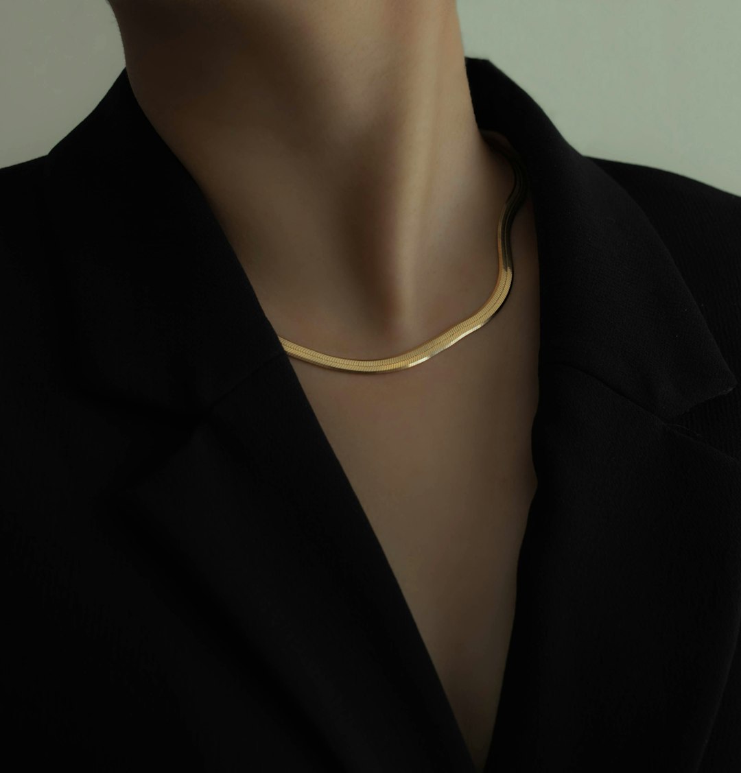 Imitation Jewellery, Real Feelings