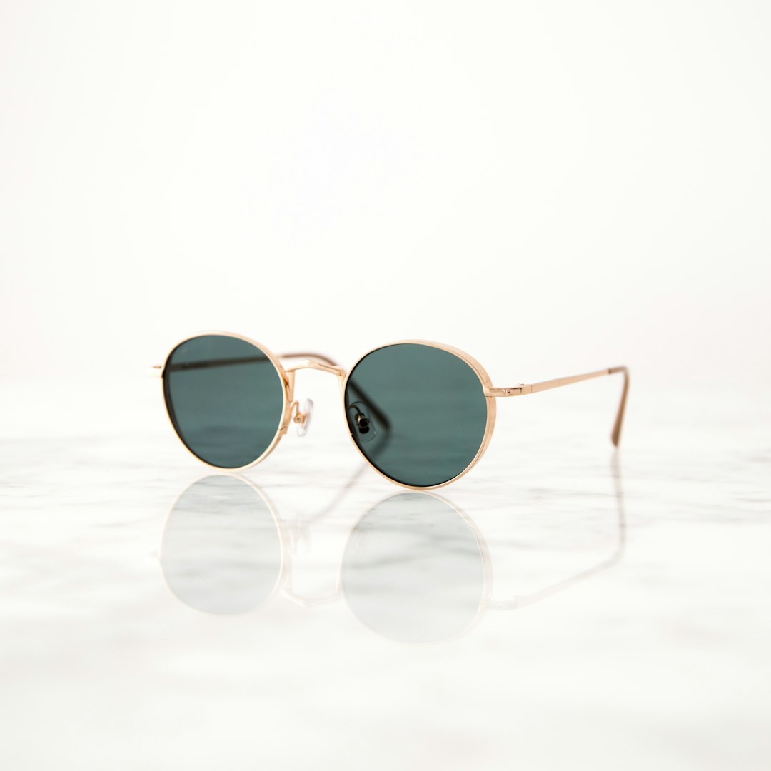 Sunglasses For Indoor Vibes